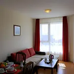 виста бийч апартментс B - Byala Vista B Apart-hotel Byala (Varna)