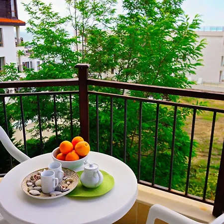Апарт-отель виста бийч апартментс B - Byala Vista B