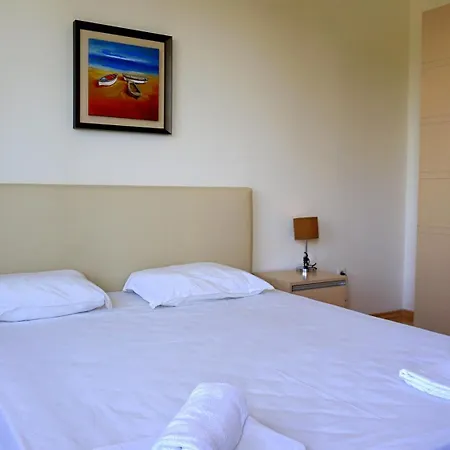 Ξενοδοχείο με διαμερίσματα виста бийч апартментс B - Byala Vista B 4*